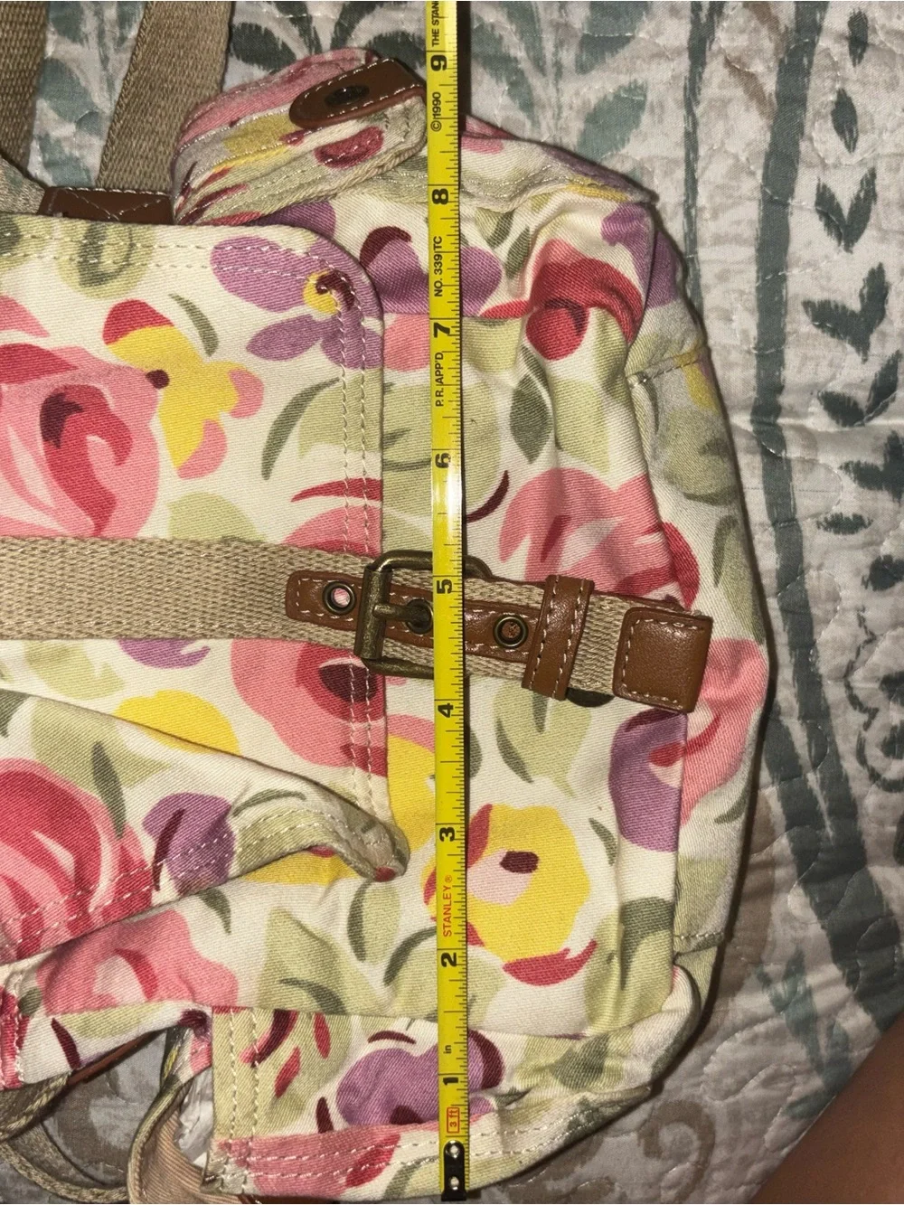 Fossil vintage floral